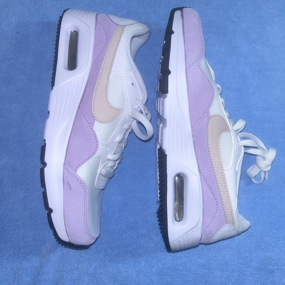 Nike Women’s Air Max SC